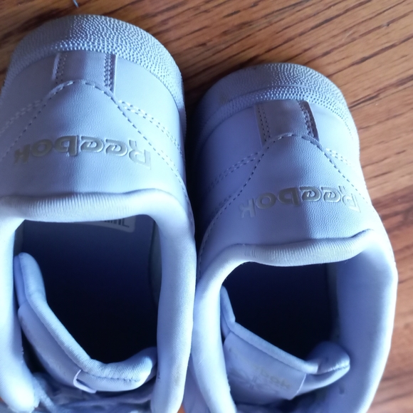 Women shoes - Picture 3 of 4